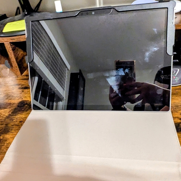 Microsoft Surface Pro 6 - Picture 5 of 7